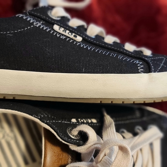 Täōs Brand ladies shoe - Picture 9 of 11